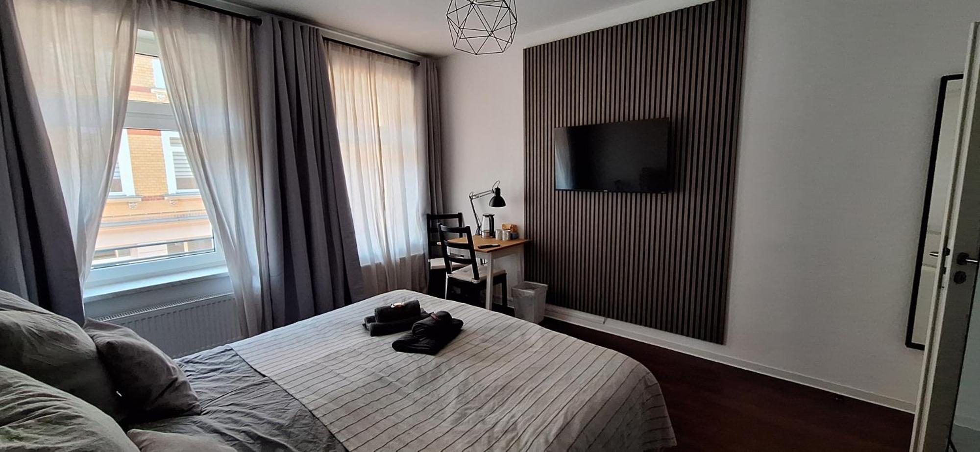 Privatunterkunft Modernes Einraumzimmer Mit Eigenem Bad, Balkonnutzung, Zentrumsnah - In 10 Minuten Mit Dem Rad Oder Dem Oepnv Zur Arena Und In Leipzigs Innenstadt *